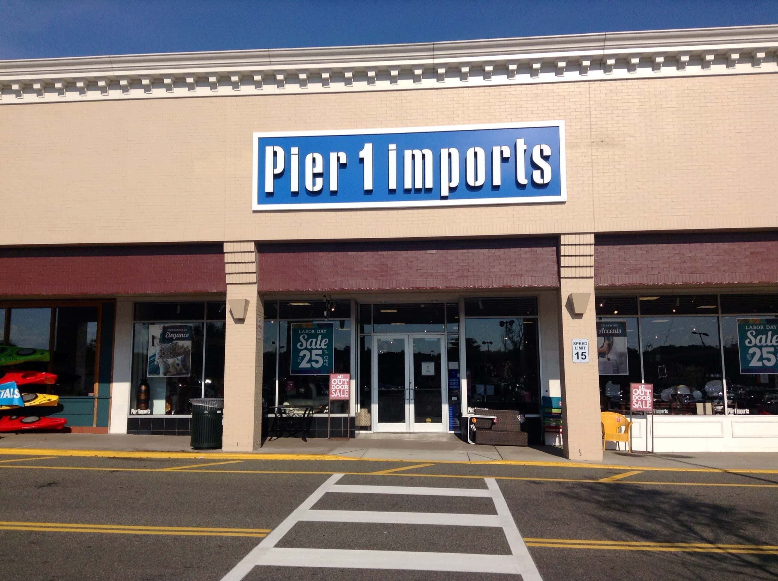 File:Pier 1 Imports (15088102017).jpg - Wikimedia Commons