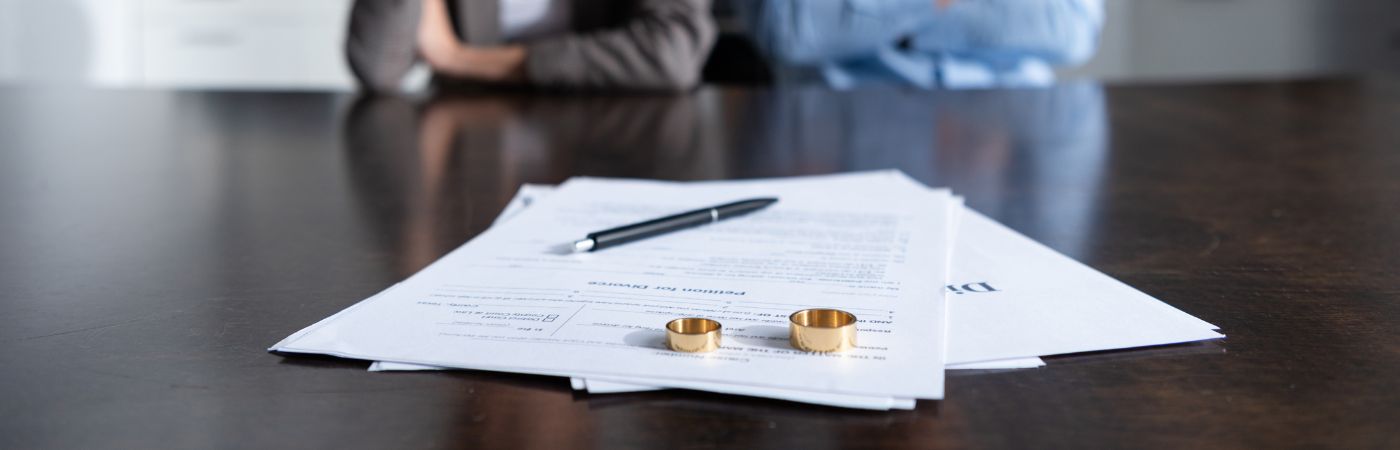 The 14 Most Expensive Mistakes You Can Make If You're Getting A Divorce